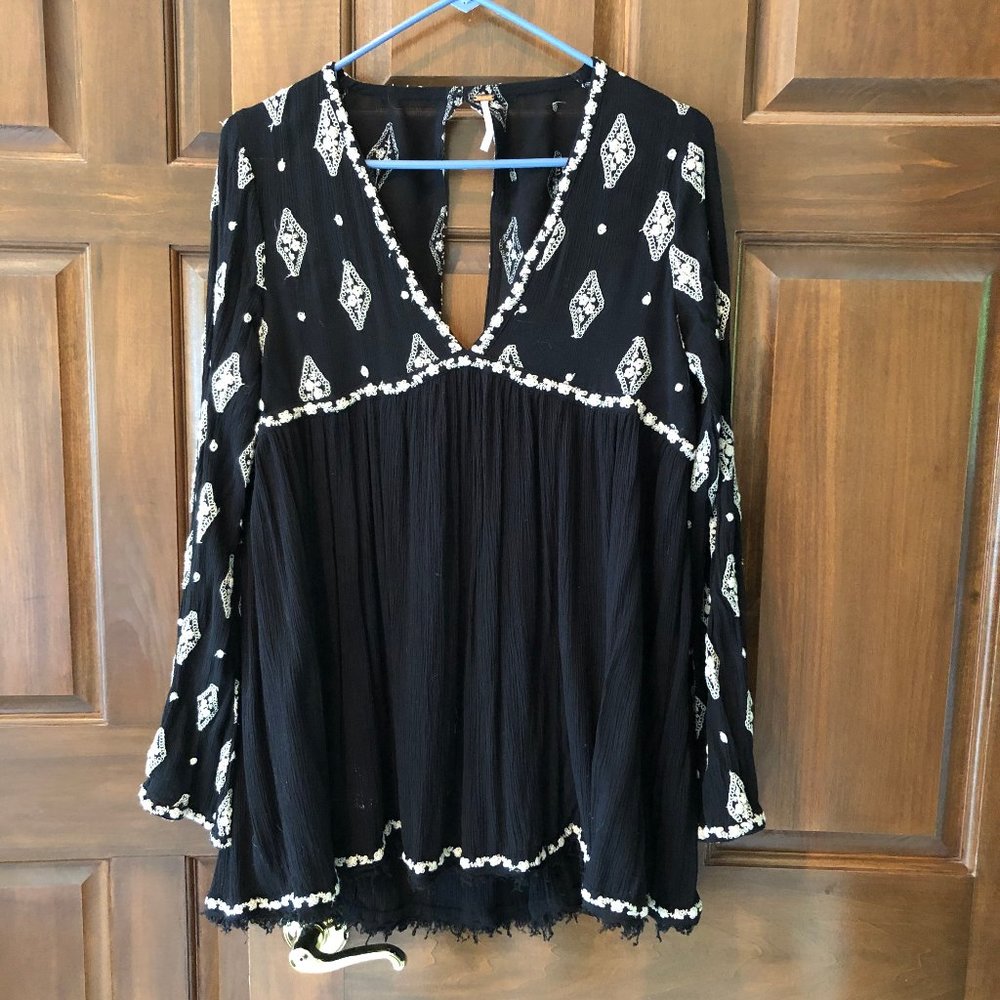 Free People Black Tunic Dress Top in size small